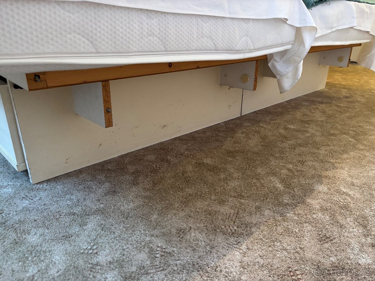 Manželská postel - 6