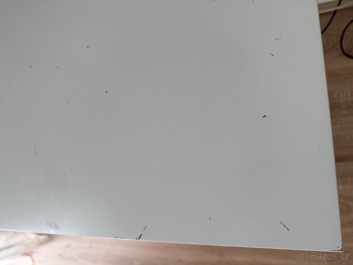 Psací stůl a kontejner se šuplíky MICKE Ikea - 6