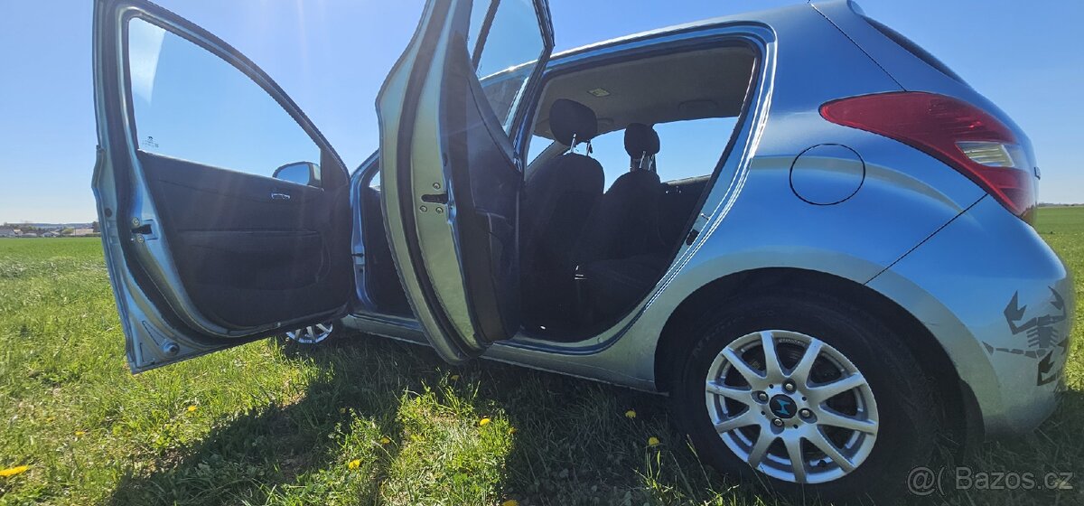 Prodam Hyundai i20 - 6