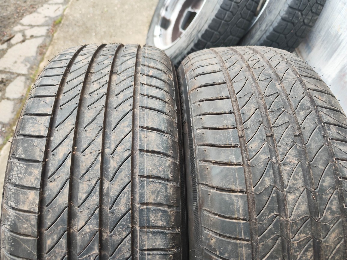 17"zánovní letní pneu Michelin 215/55/17 6000Kč/4ks - 6