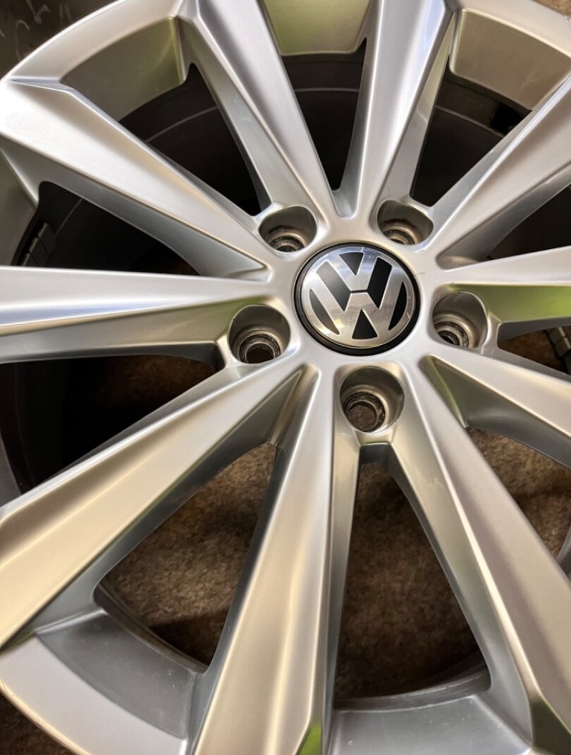 5x112 originál alu VW Golf - ET 51 - 6
