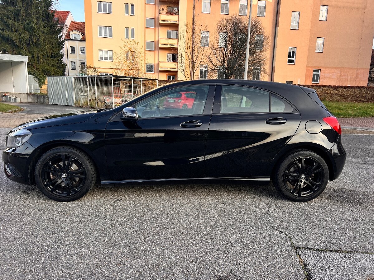 Mercedes-Benz A 180 Automat - 6