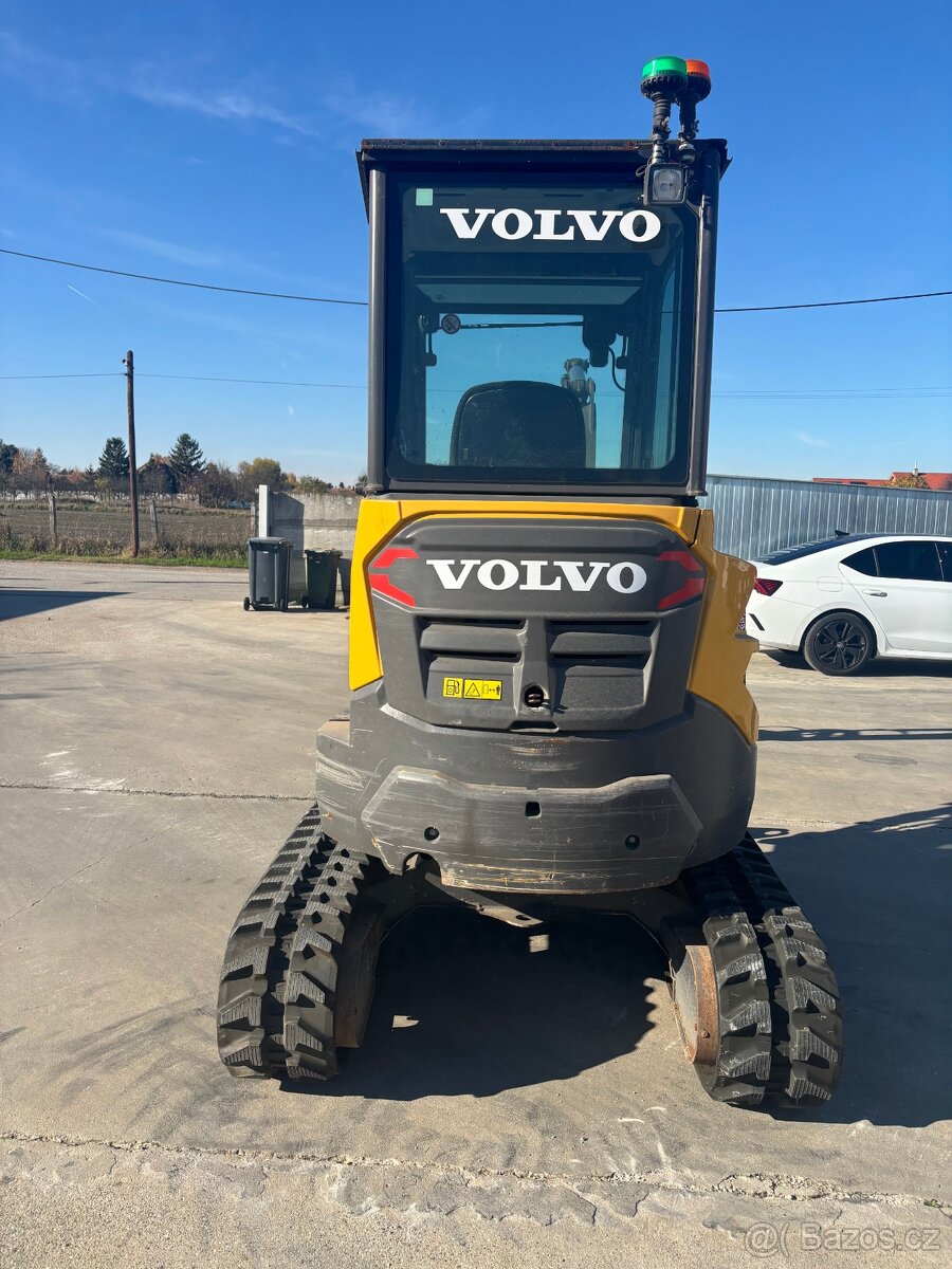 Volvo ECR 25D - 6
