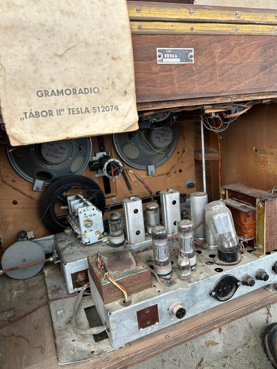 Staré rádio Tesla - 6