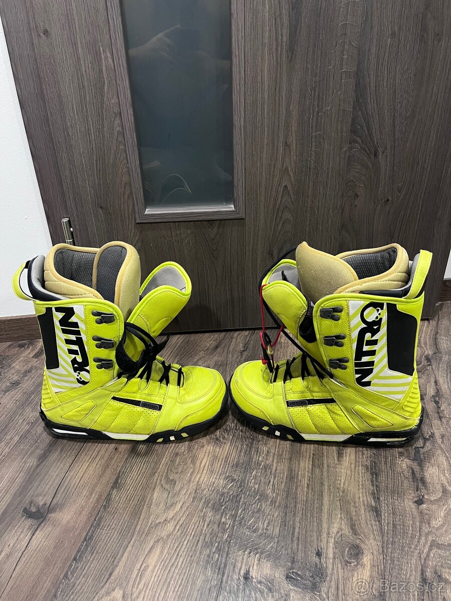 Snowboard Nitro + vázání Flow / boty zdarma - 6