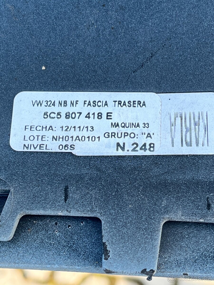 VW BEETLE A5 - zadní nárazník - 6