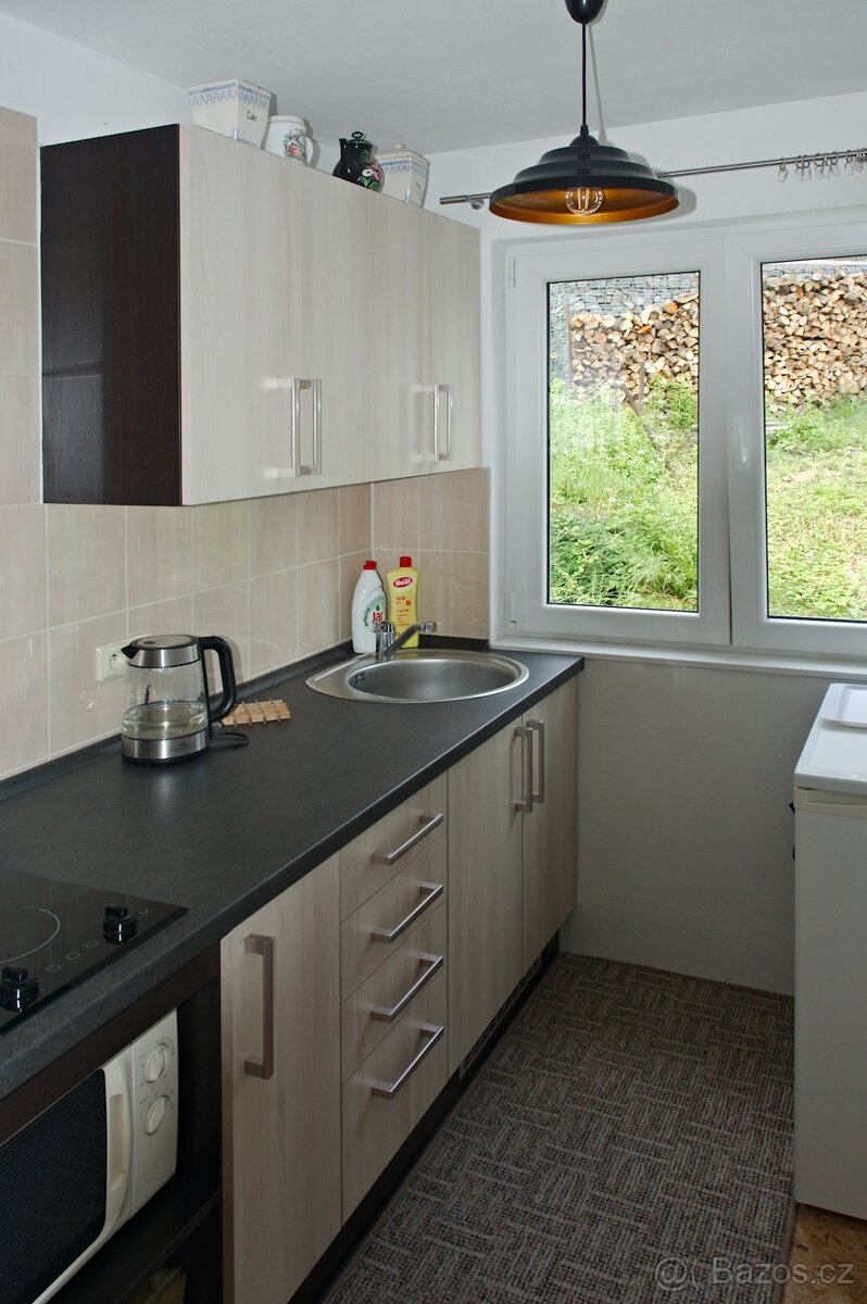 Chatu v Beskydech za byt - 6