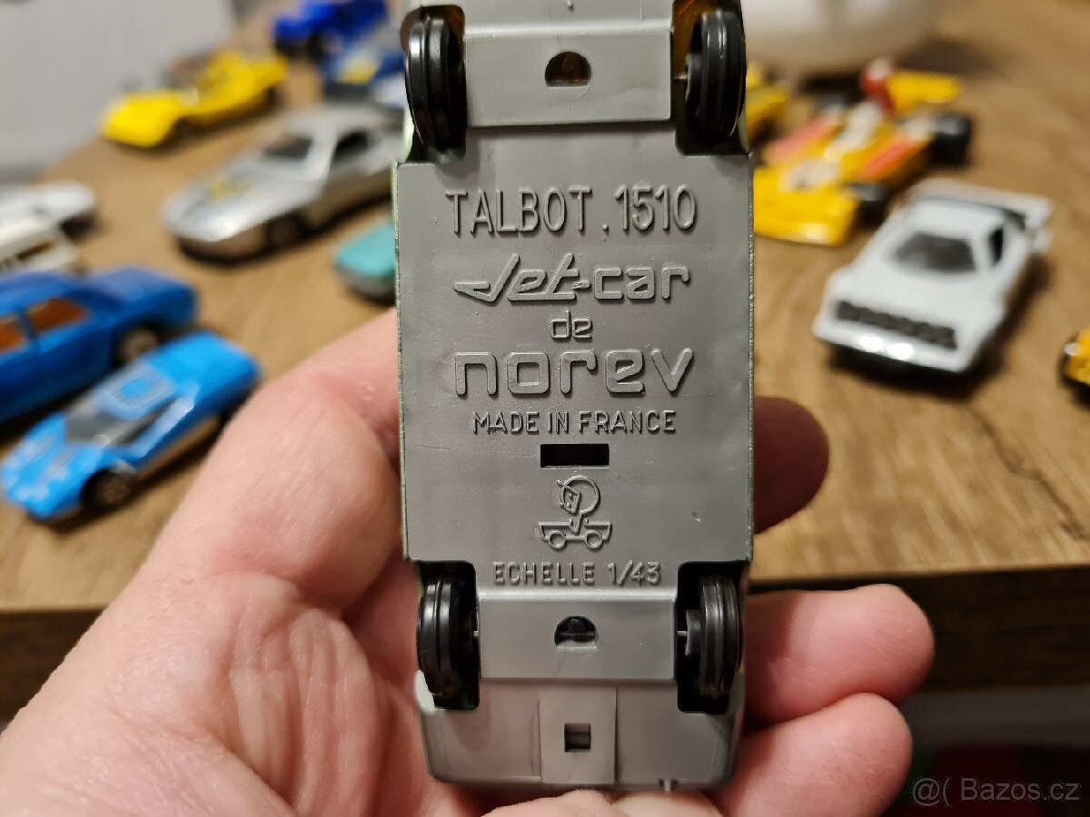 staré hračky + angličáky - 6