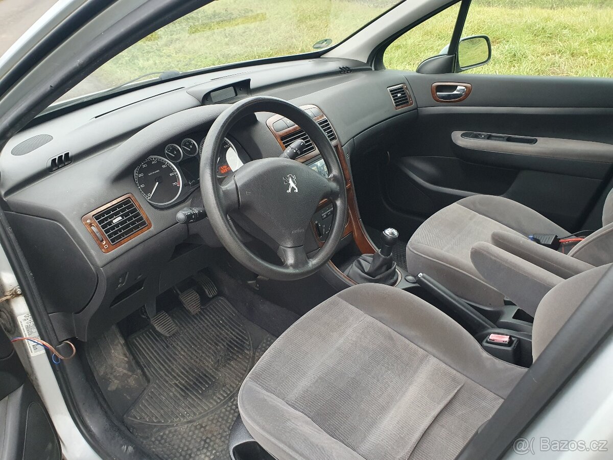 Peugeot 307 1.6i benzín nová stk - 6