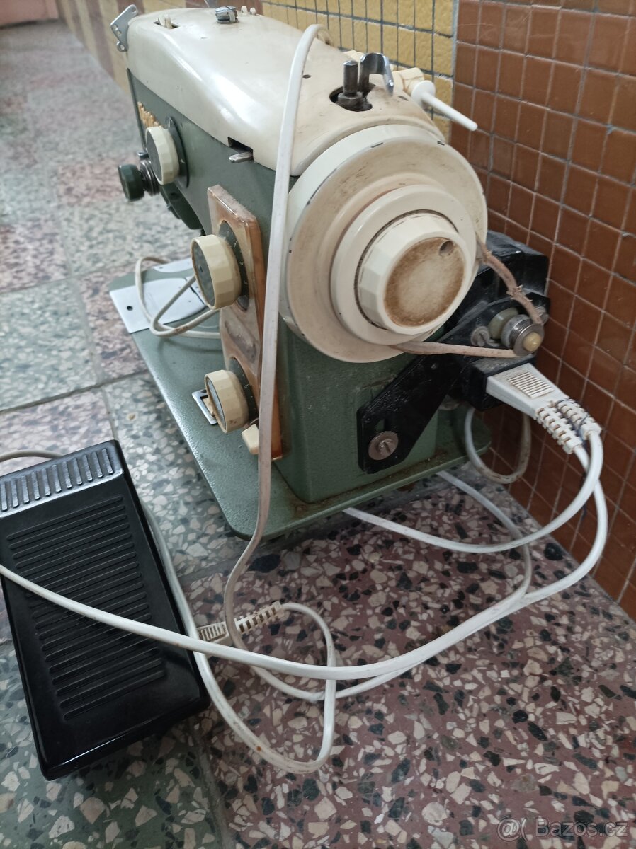 Šicí stroj Veritas - 6