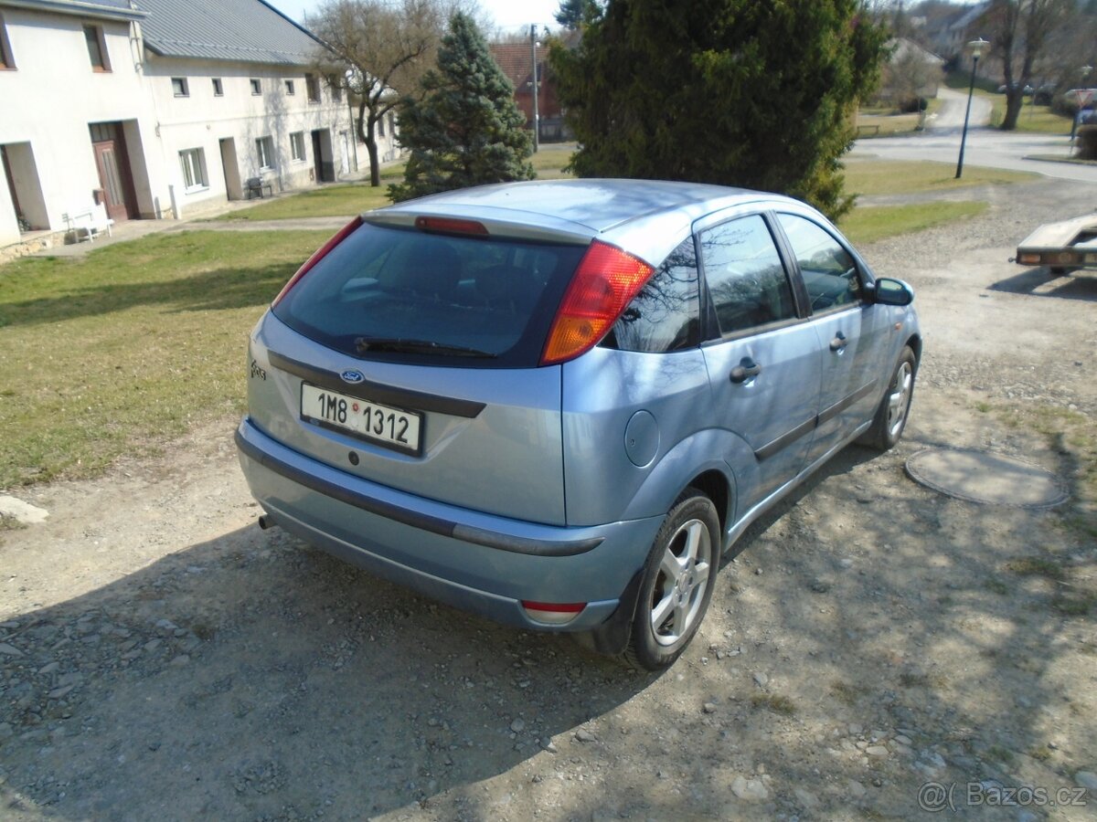 FOCUS1.6i.74kw,152000km,serv.kniha,r.v.2004,autom.klima - 6