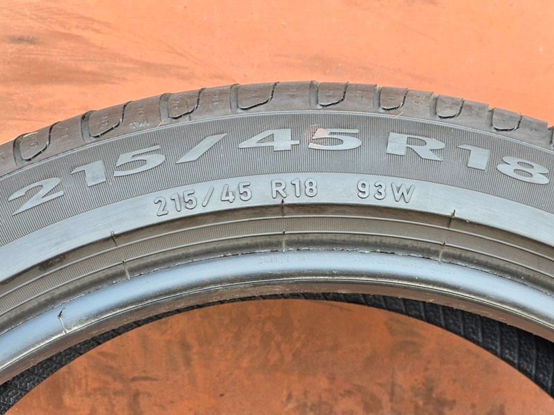 Letní Pirelli 215/45/18 - 6