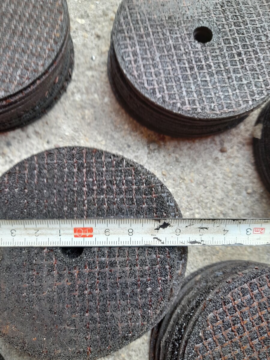 ŘEZNÉ A BRUSNÉ KOTOUČE - 6