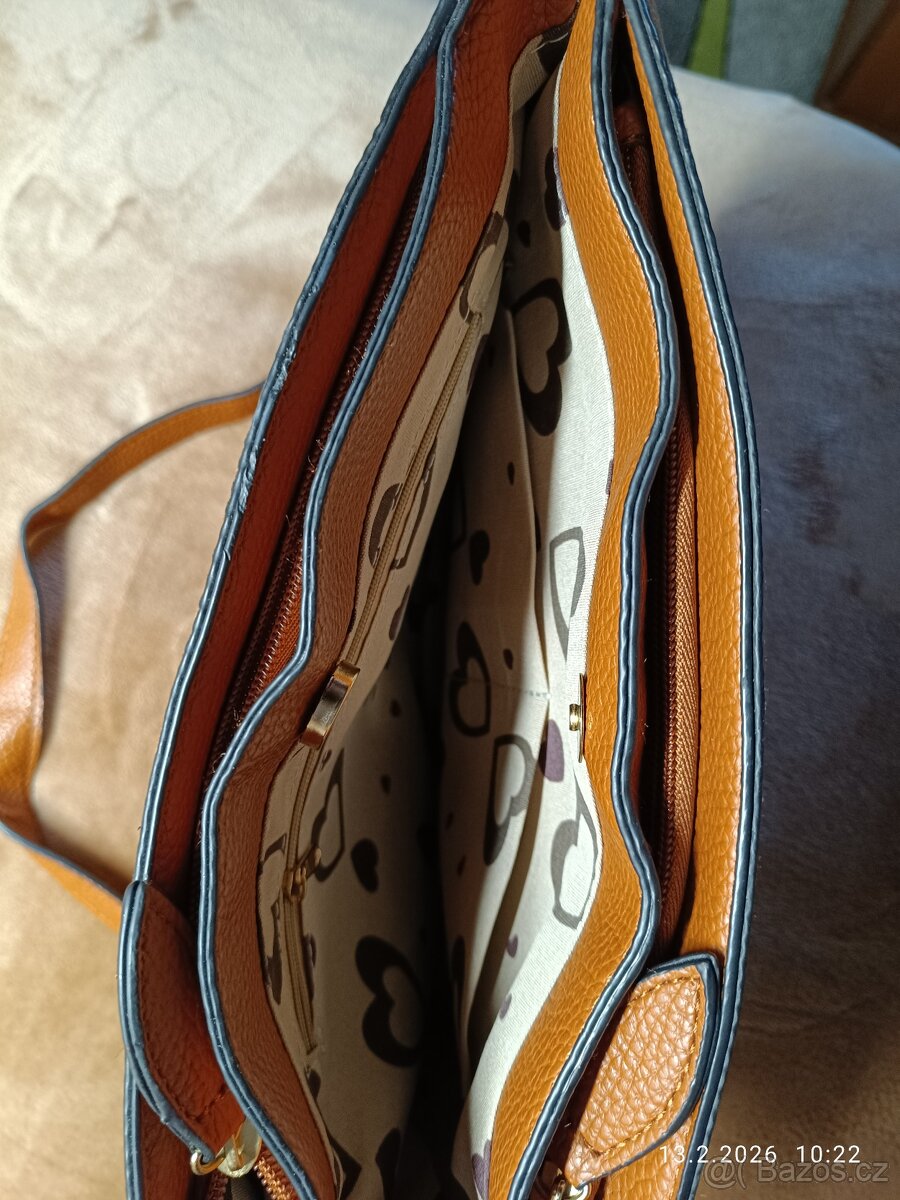 Prodám DÁMSKOU HNĚDOU KABELKU - 6