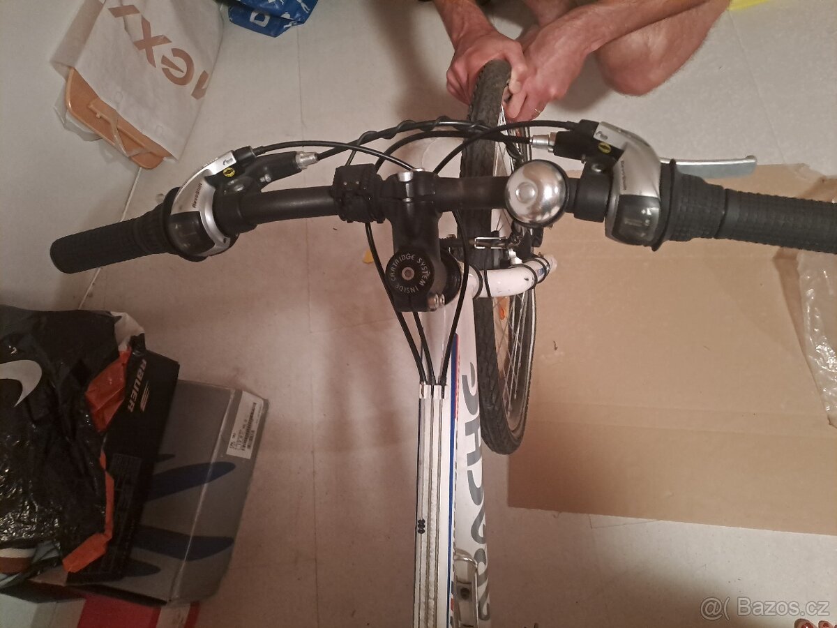 Junior kolo Apache, 24 palců - 6