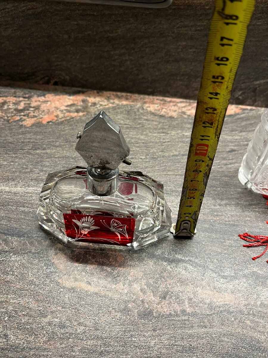 Nádoby na parfém - 6