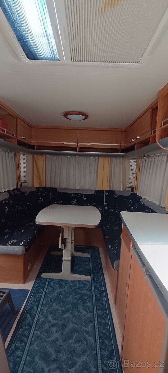 Karavan Wilk S3 KLIMA MOVER 4 lůžka 2007 koupen v ČR - 6