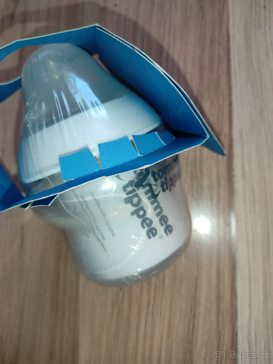 Anatomická kojenecká láhev ve tvaru prsa - 6