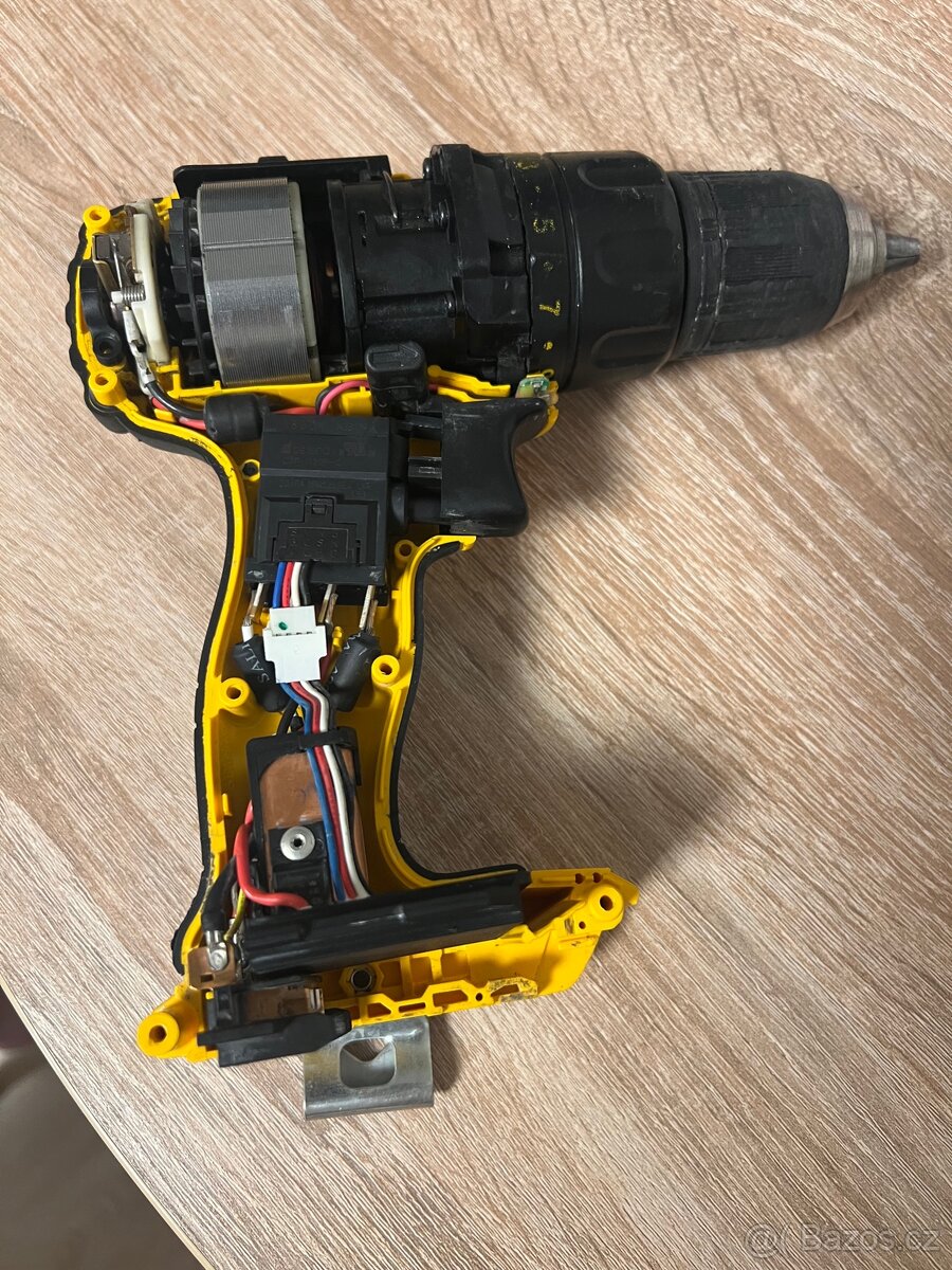 Dewalt DCD780 - 6