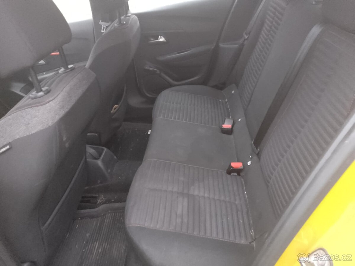 Peugeot 208 - 1.2 - 55 kW - 2020 - manuál - NA OPRAVU - 6