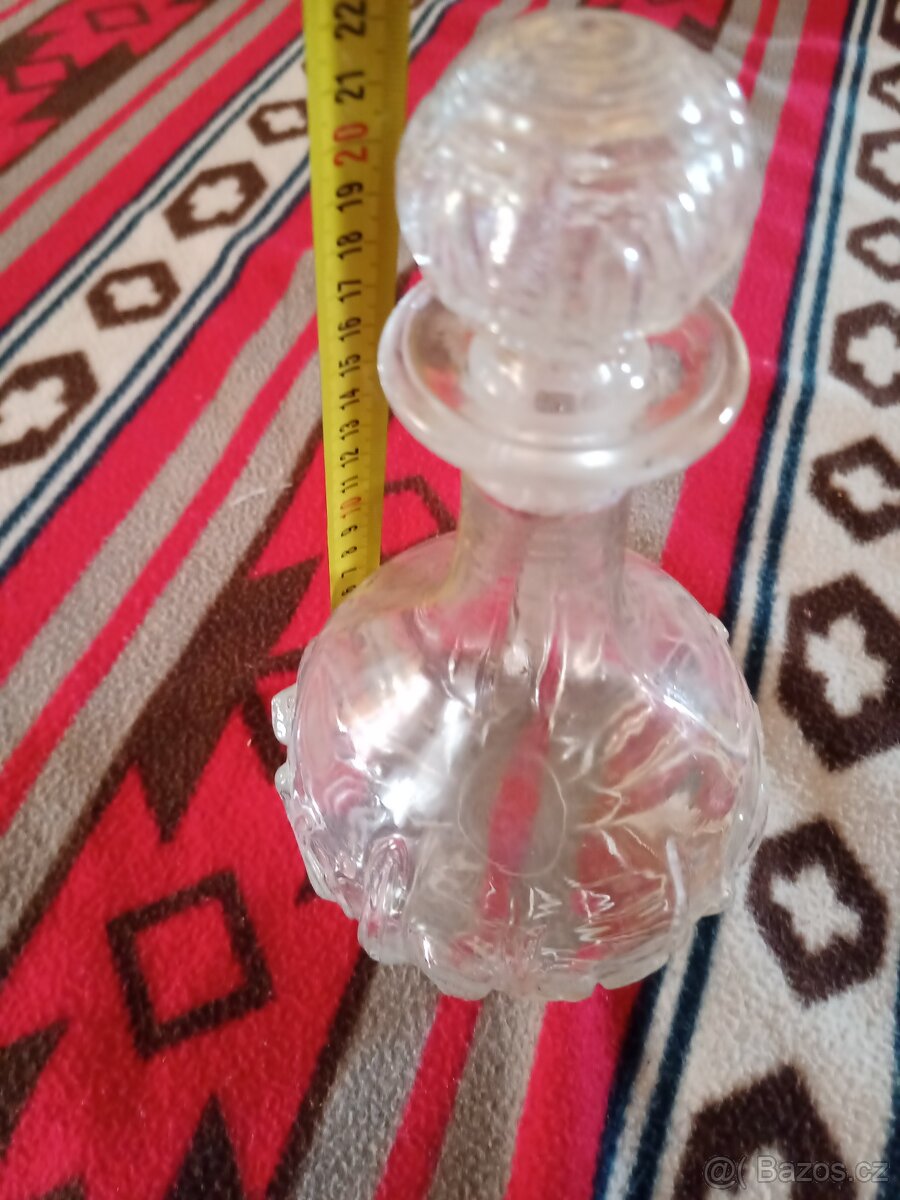 Prodám džbán - karafa s víčkem - špuntem - 6