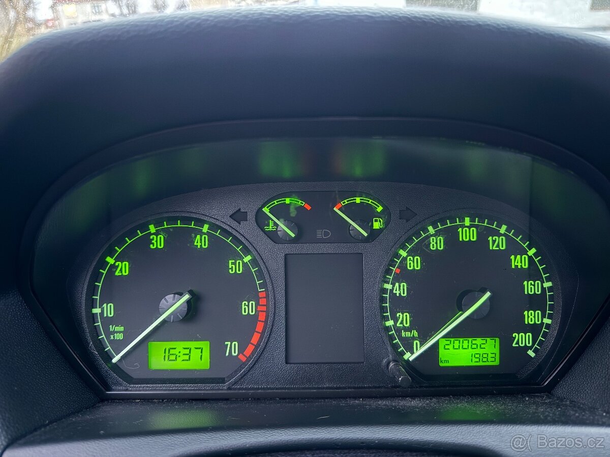 Škoda Fabia 1.4 MPI - 6