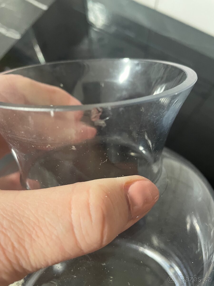 Skleněná karafa - 6