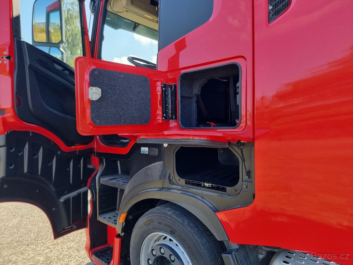 Iveco S-WAY, AS440/530hp/Low Deck/ nové - 6