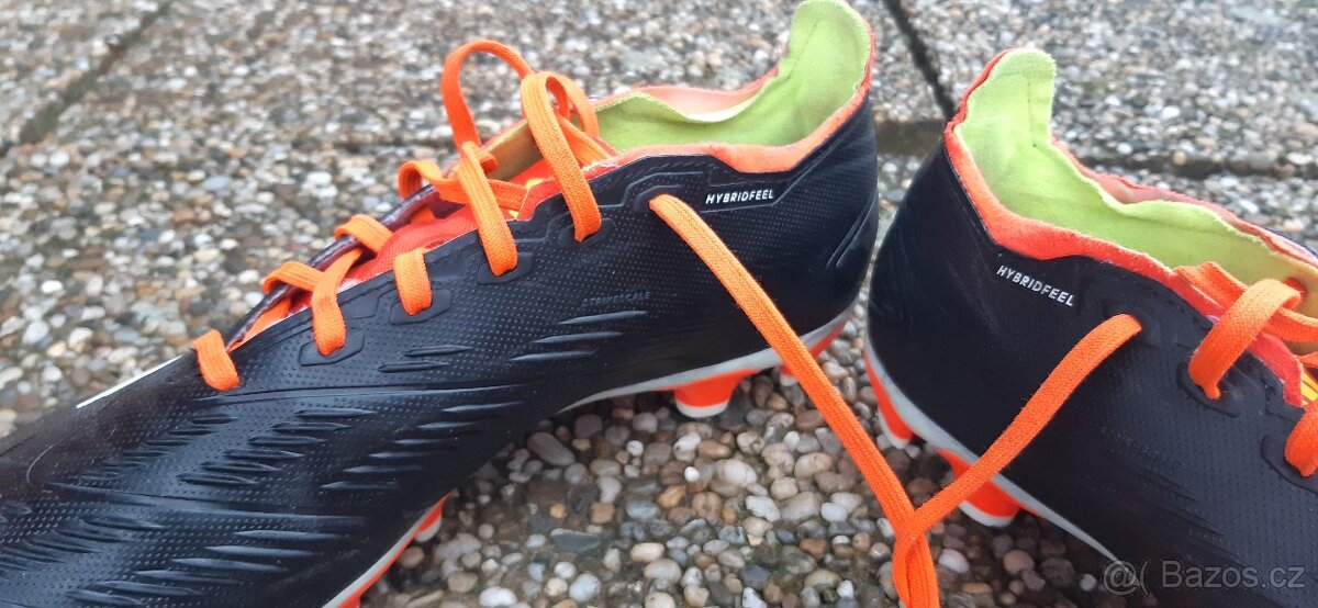 kopacky Adidas Predator 42 - 6