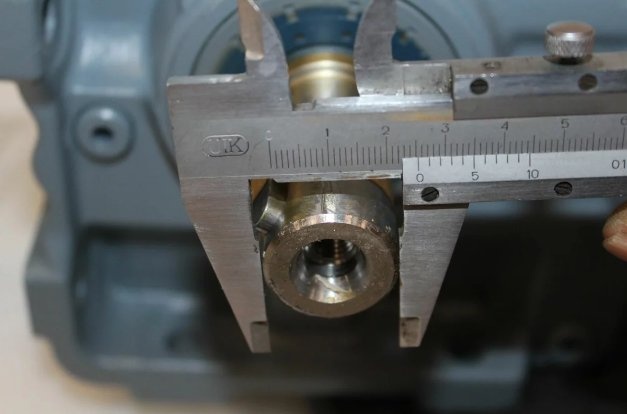 Elektromotor s převodovkou - SEW S47 - 6