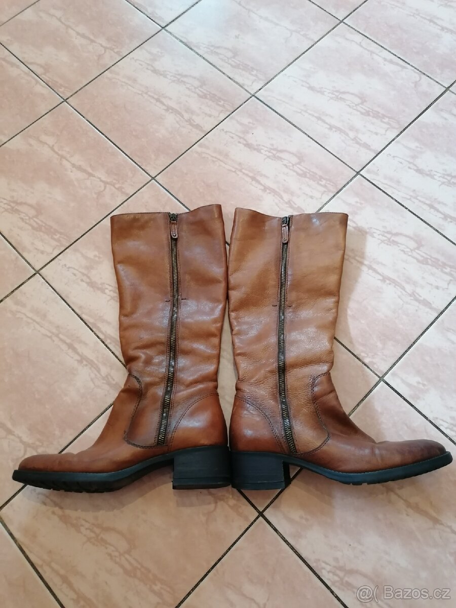 Dámské, kožené kozačky vel. 40 - 6