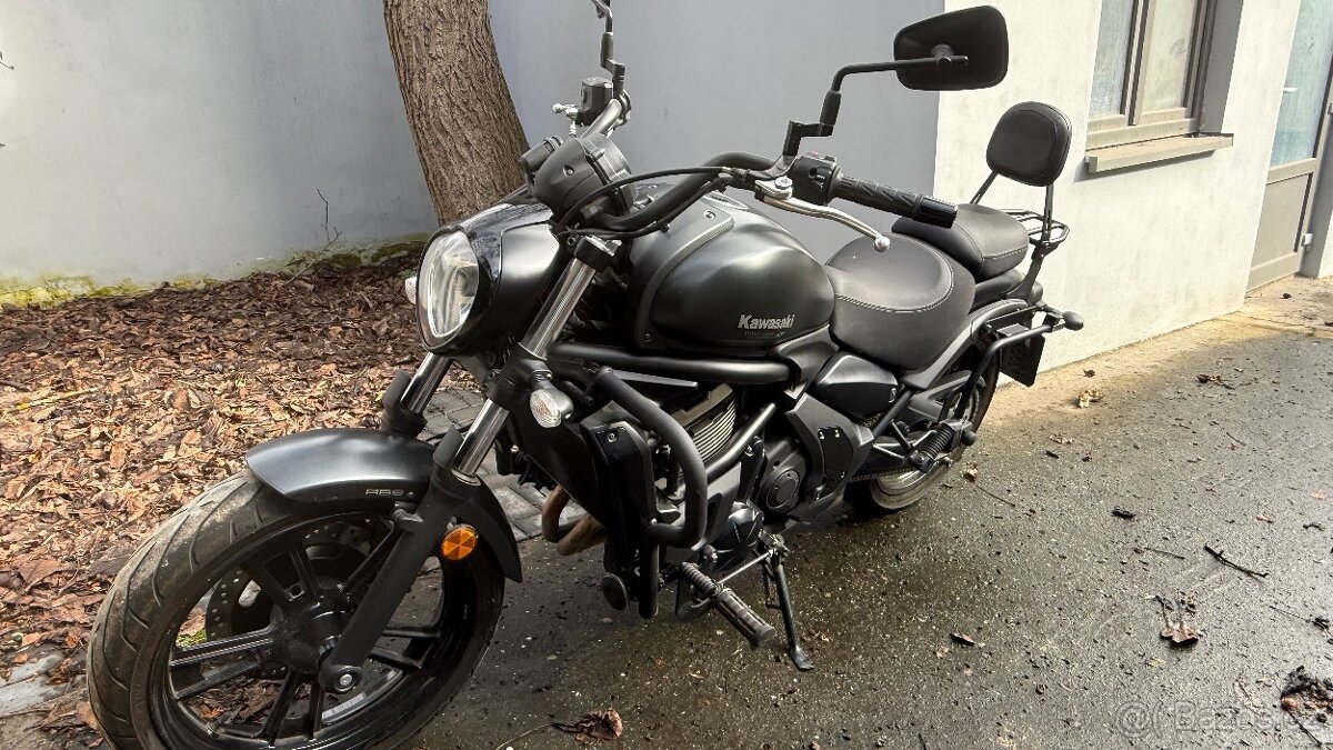 Kawasaki Vulcan S - 6