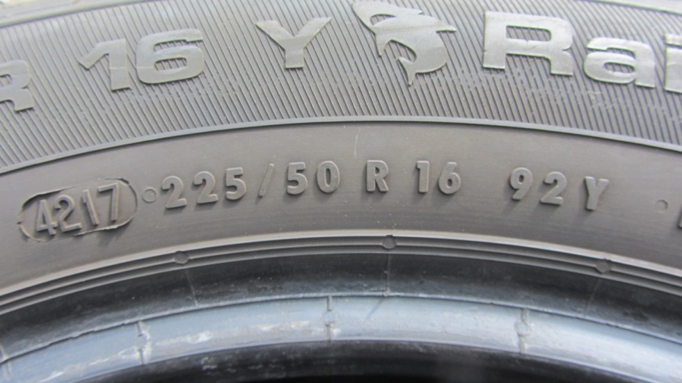 Letní pneu 225/50/16 Uniroyal - 6