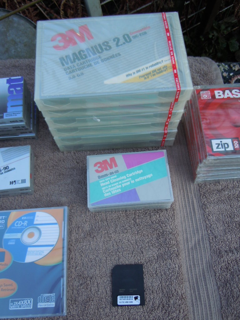 ZÁZNAMOVÁ MÉDIA - 6