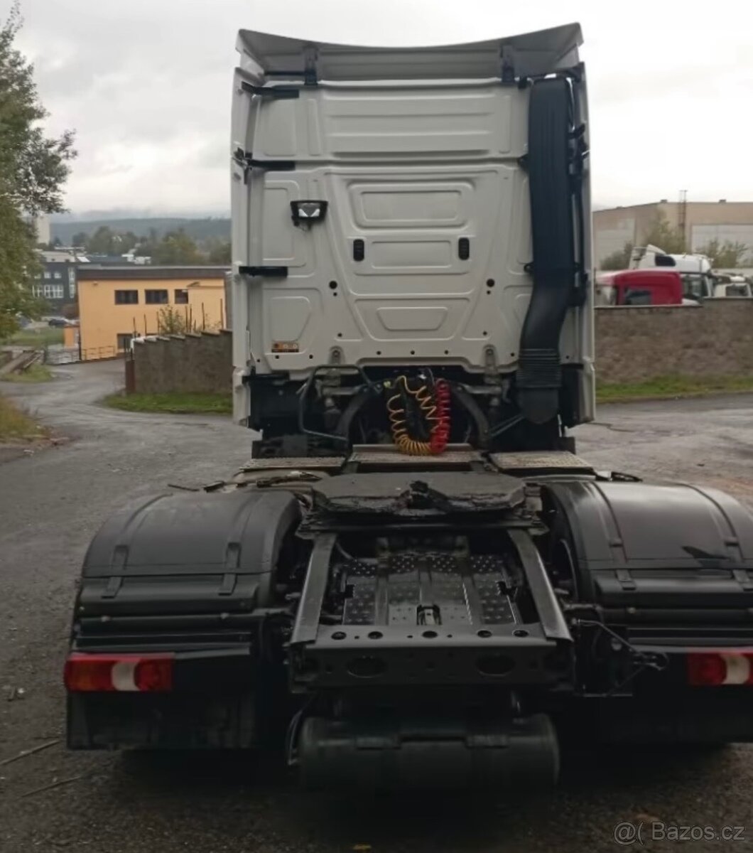 Mercedes Benz Actros 1845 lowdeck - 6