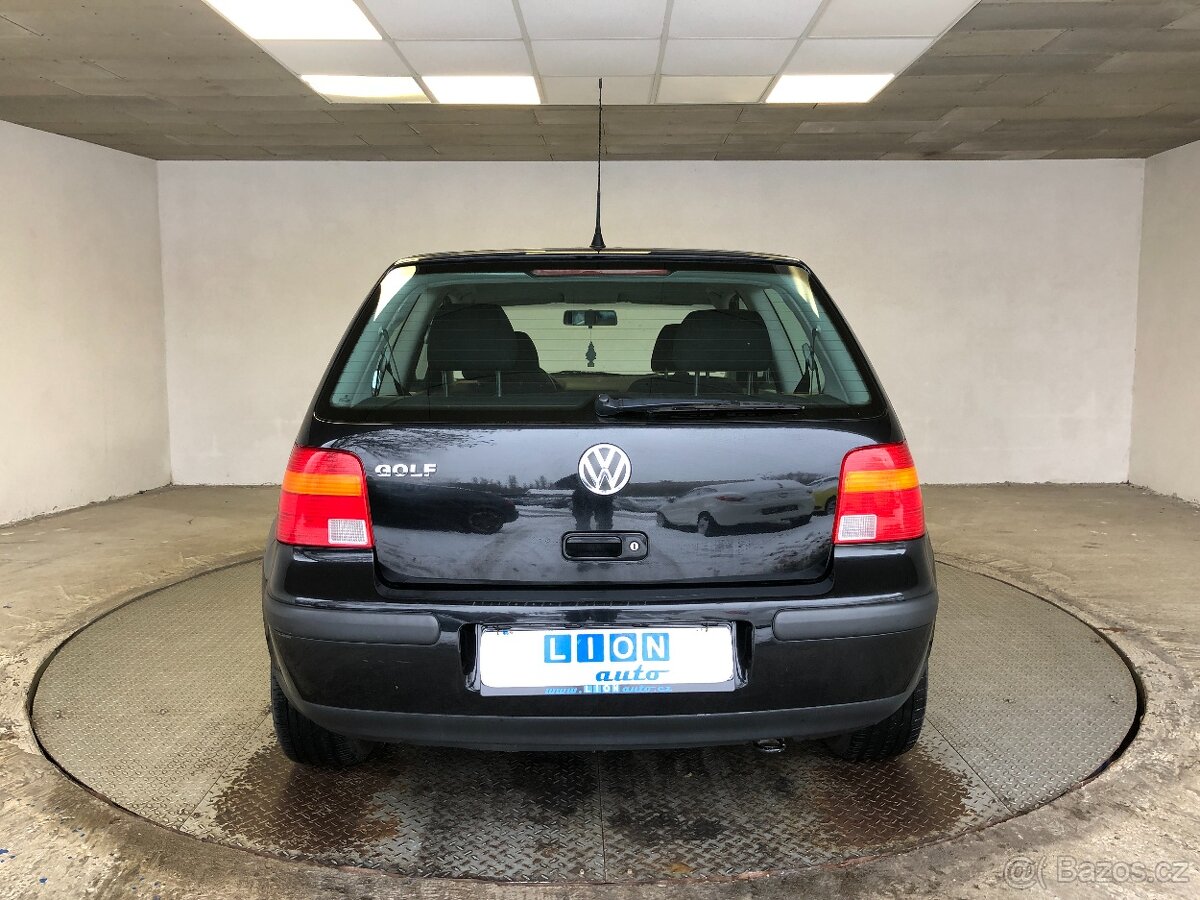 VOLKSWAGEN GOLF 1.4 16V - 6