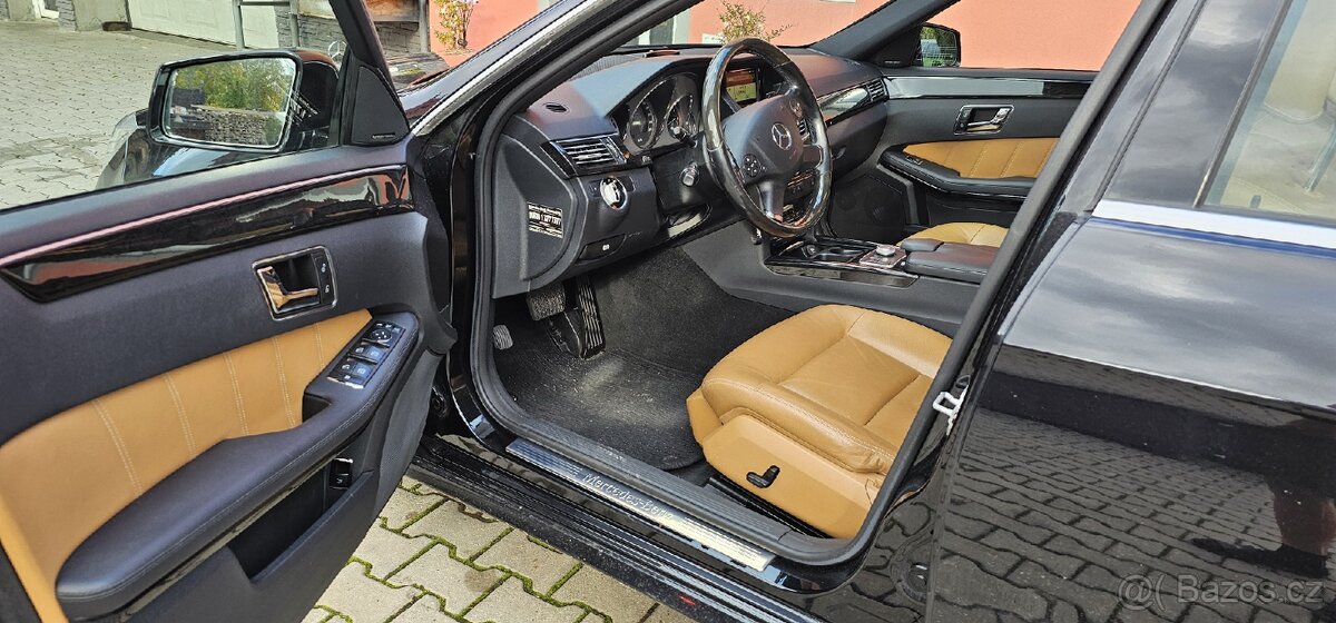 Mercedes-Benz E 350 V6 - 6