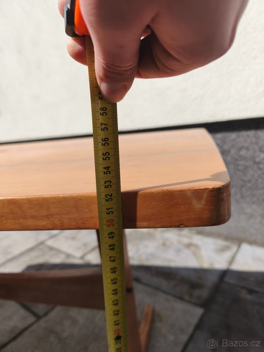 Dřevěný TV stolek - 6