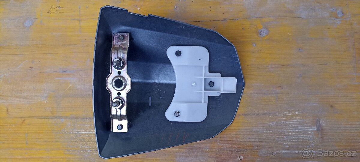 Suzuki GSX-R 750 K4 - 6