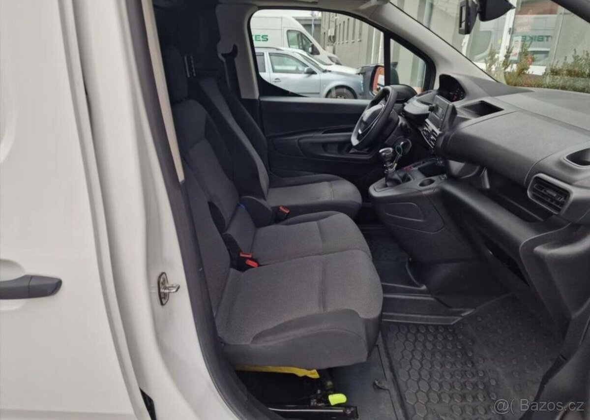 Peugeot Partner, 1.2 Puretech S&S Active 81kW - 6