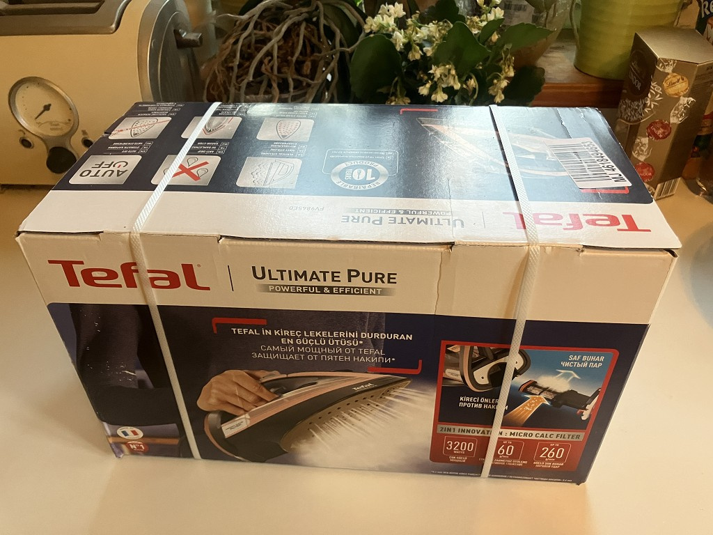 Napařovací žehlička Tefal Ultimate Pure FV9845E0 - 6