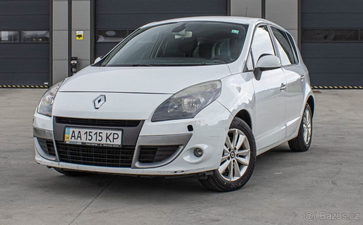 Renault Scenic 2.0 CVT 2011 - 6