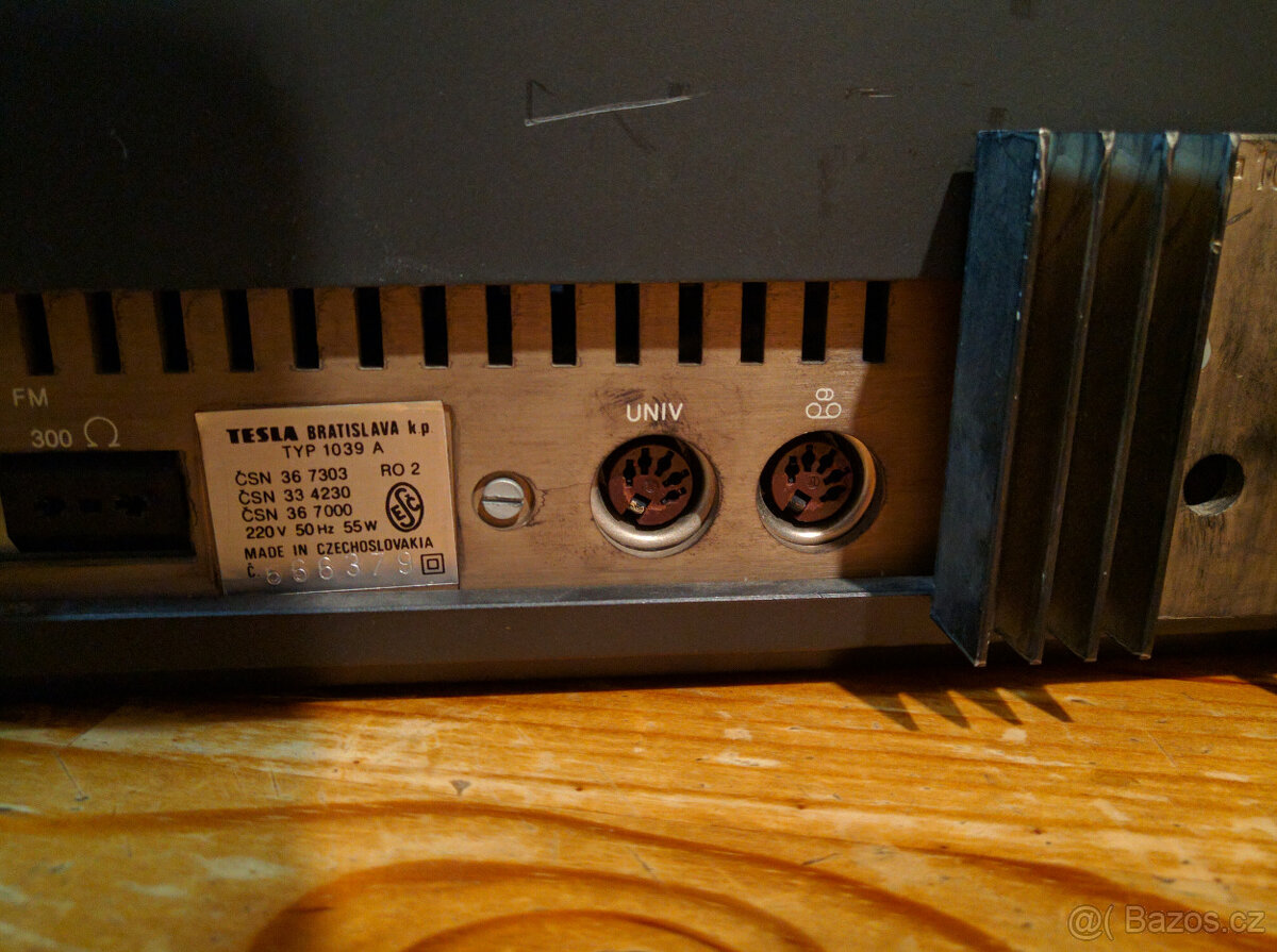 Gramoradio Tesla Dominant 1039A + repro - 6