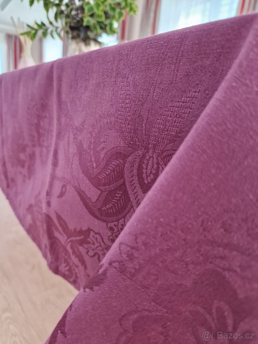 Fialový ubrus Tchibo - 6