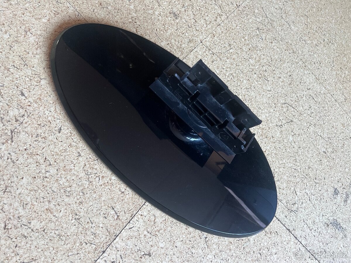 Samsung LCD TV 22” – funkční - 6