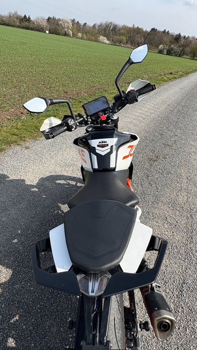 KTM DUKE 390 - 6