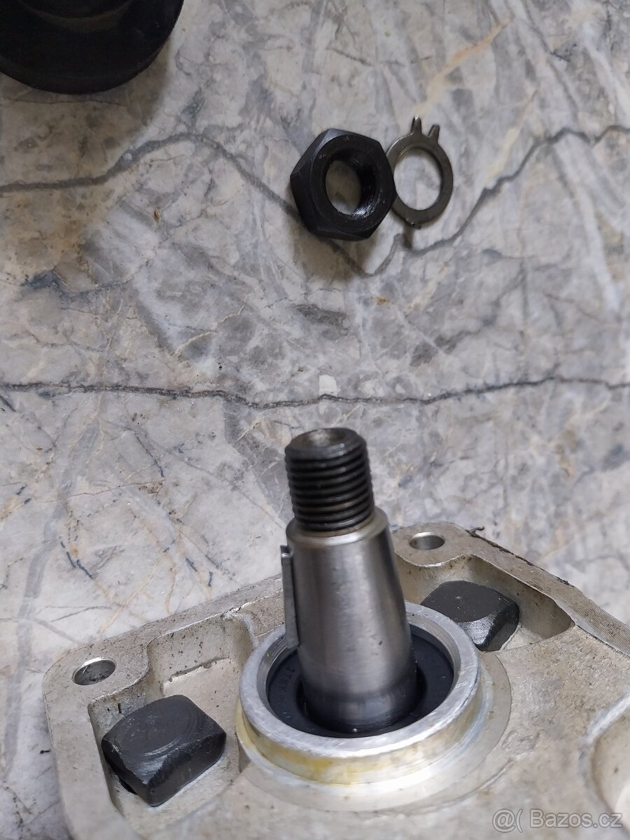 Dvojité hydraulické čerpadlo - 6