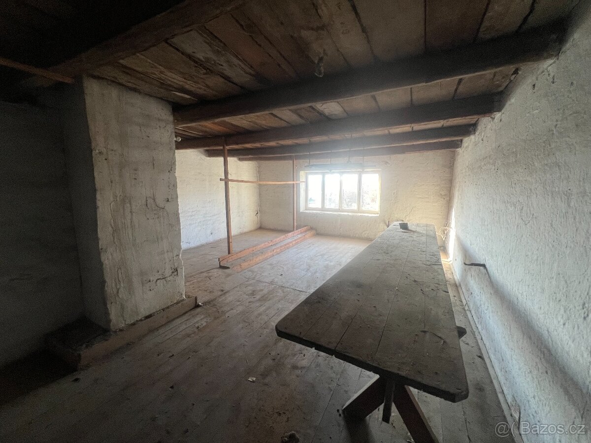 Prodej zemědělské usedlosti 460 m², pozemek 4097 m² - 6