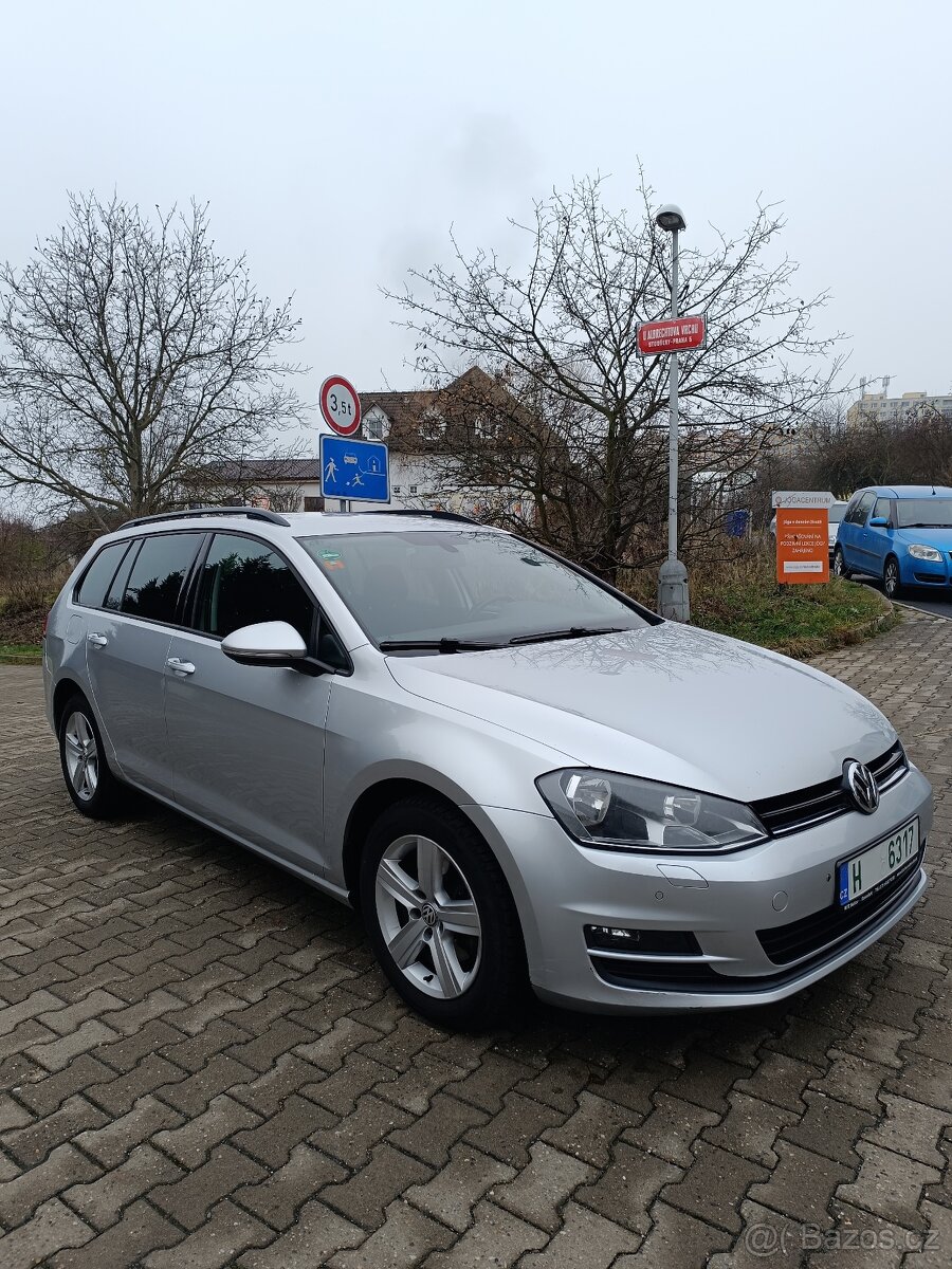 Volkswagen Golf 7 - 6