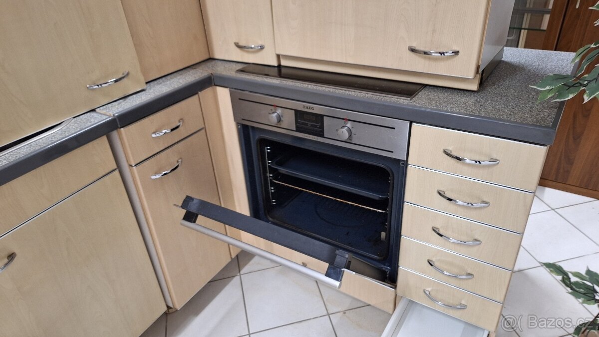 Kuchyňská linka německé výroby - 6